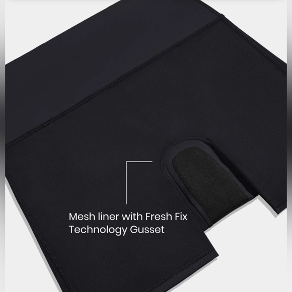 Kt. By Knix Leakproof Active Legging. Women’s size M (4). Like new - Picture 4 of 8